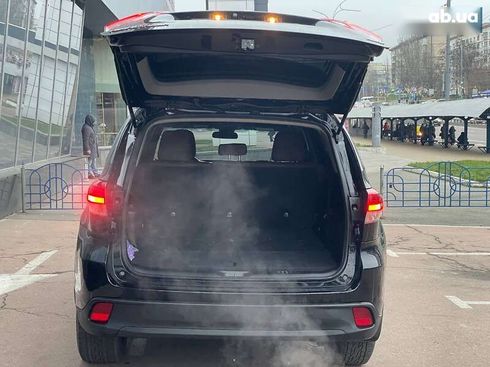 Toyota Highlander 2018 - фото 30