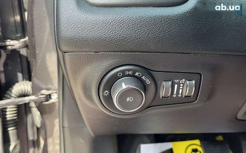 Jeep Compass 2019 - фото 12