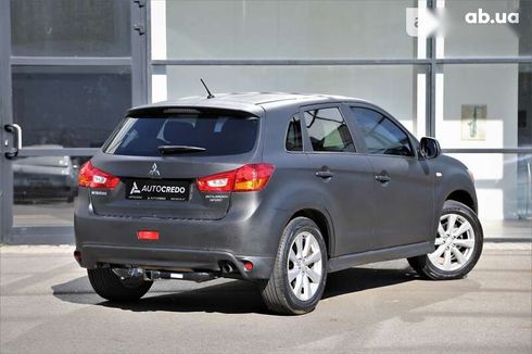 Mitsubishi Outlander 2012 - фото 2