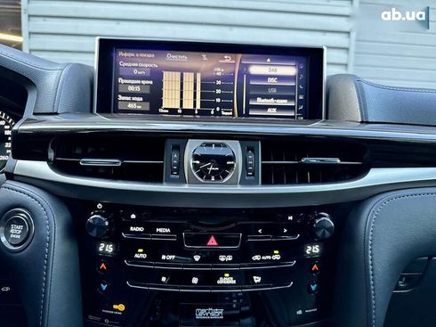 Lexus LX 2019 - фото 21