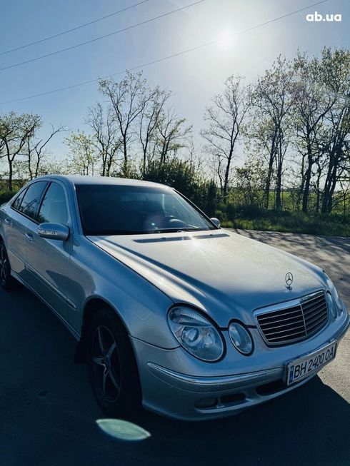Mercedes-Benz E-Класс 2003 серый - фото 14