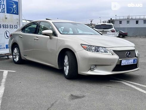 Lexus ES 2013 - фото 3