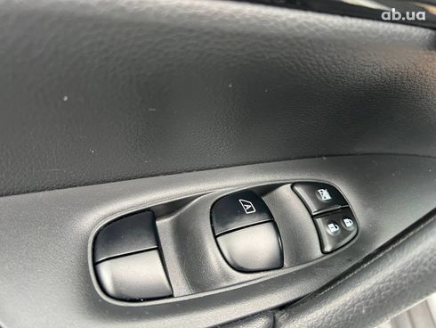 Nissan Rogue 2017 серый - фото 16