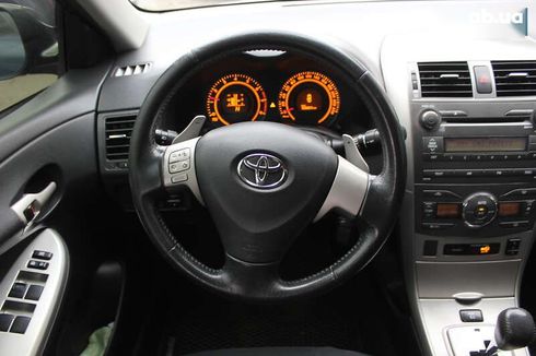 Toyota Corolla 2008 - фото 24