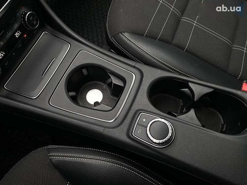 Mercedes-Benz GLA-Класс 2017 - фото 18
