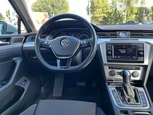 Volkswagen Passat 2018 - фото 20