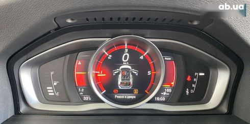 Volvo V60 2018 - фото 17