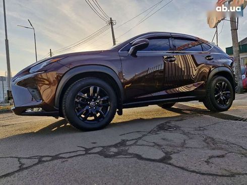 Lexus NX 2018 - фото 8