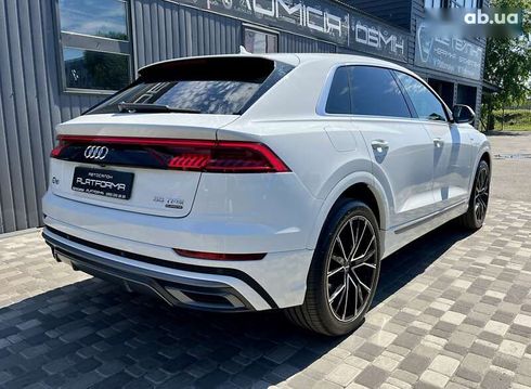 Audi Q8 2018 - фото 11