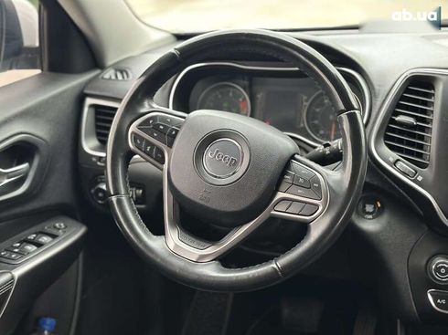 Jeep Cherokee 2018 - фото 11