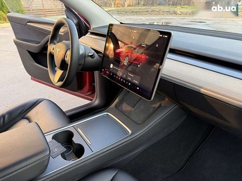 Tesla Model Y 2023 - фото 15