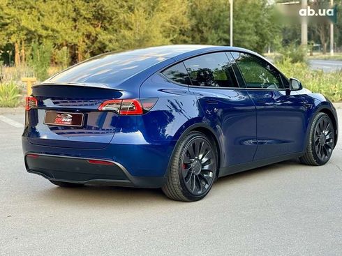 Tesla Model Y 2022 - фото 9