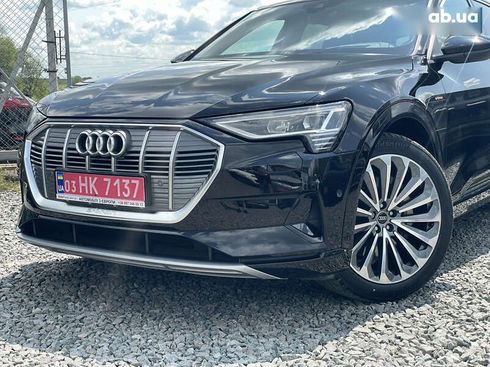 Audi E-Tron 2022 - фото 5