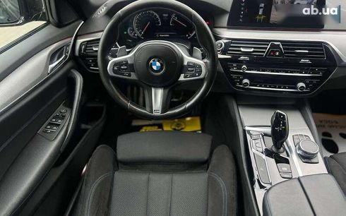 BMW 5 серия 2018 - фото 16