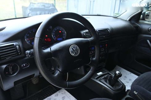 Volkswagen Passat 2003 - фото 18