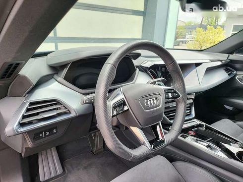 Audi E-Tron 2022 - фото 30