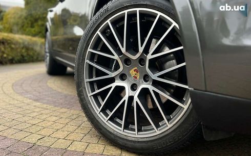 Porsche Cayenne 2020 - фото 27