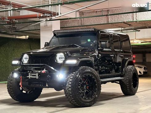 Jeep Wrangler 2019 - фото 2
