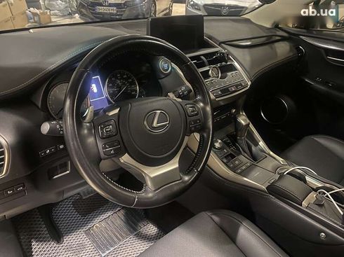 Lexus NX 2020 - фото 19