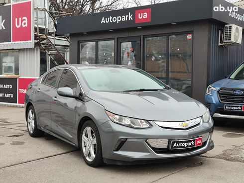 Chevrolet Volt 2018 серый - фото 12