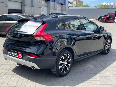 Volvo V40 2019 черный - фото 5