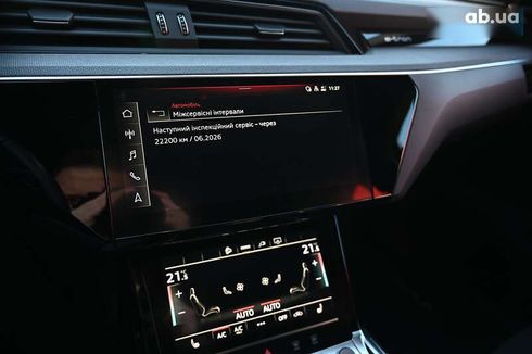 Audi E-Tron 2022 - фото 10