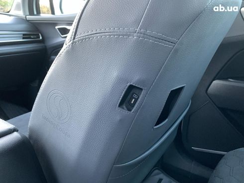 Kia Sportage 2023 белый - фото 29