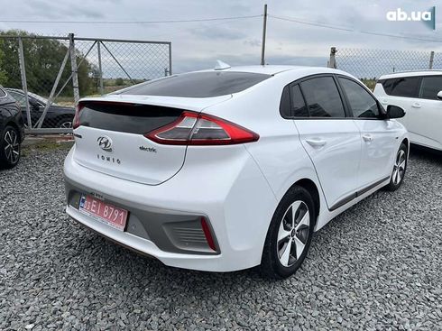 Hyundai Ioniq 2017 - фото 5
