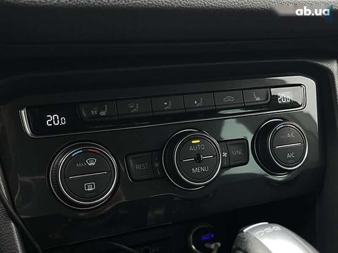 Volkswagen Tiguan 2018 - фото 24
