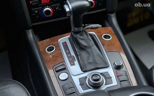 Audi Q7 2015 - фото 17