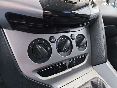 Ford Focus 2014 - фото 18