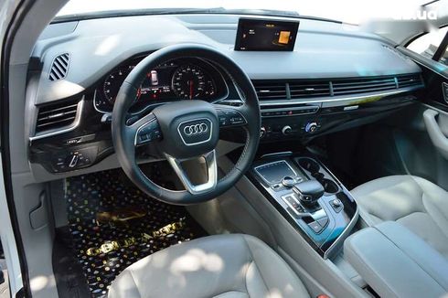 Audi Q7 2016 - фото 26