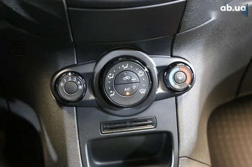 Ford Fiesta 2014 - фото 20