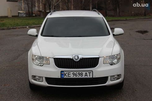 Skoda Superb 2011 - фото 4