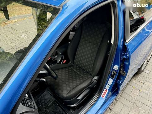 Kia Rio 2018 - фото 19