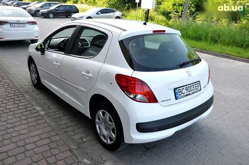 Peugeot 207 2011 - фото 6