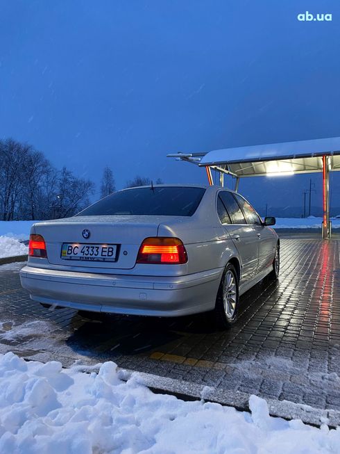 BMW 5 серия 2001 серебристый - фото 7