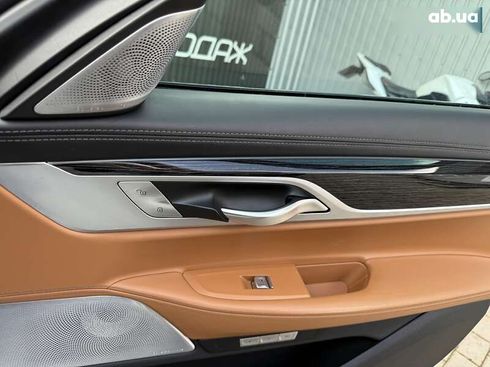BMW 7 серия 2016 - фото 26