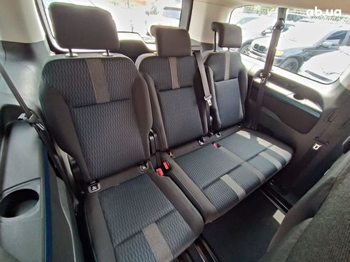 Peugeot Traveller 2019 серый - фото 17