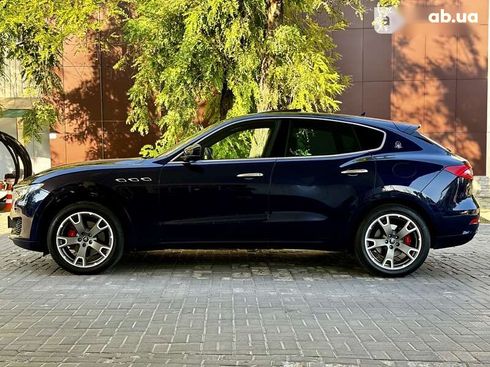 Maserati Levante 2019 - фото 23