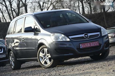 Opel Zafira 2009 - фото 2