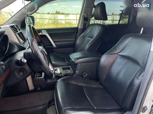 Toyota Land Cruiser 2010 - фото 12
