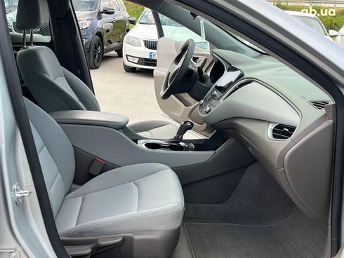 Chevrolet Malibu 2019 серый - фото 29