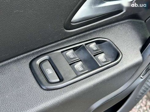 Renault Duster 2019 - фото 12