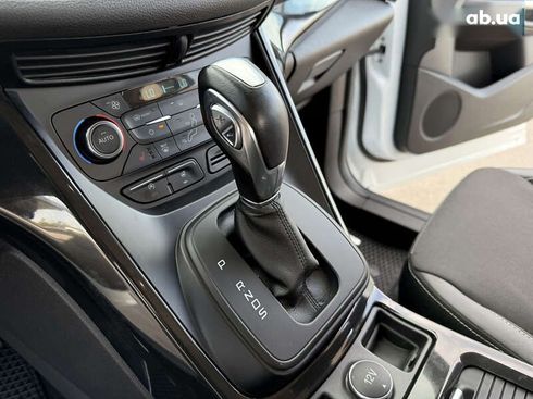 Ford Kuga 2019 - фото 26