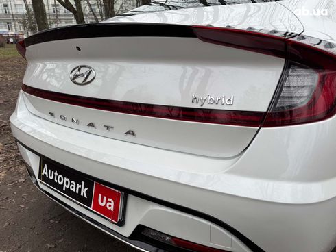 Hyundai Sonata 2020 белый - фото 11