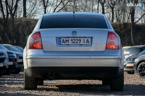 Volkswagen Passat 2003 - фото 8