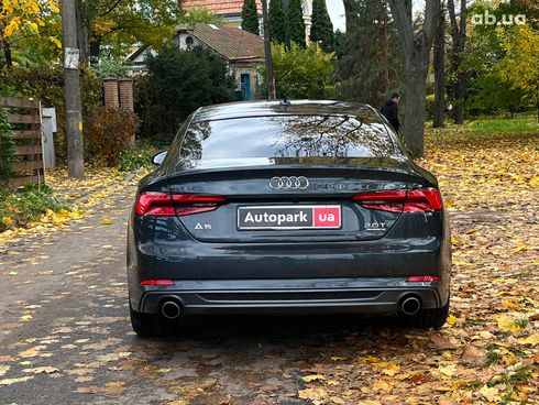 Audi A5 2017 серый - фото 8