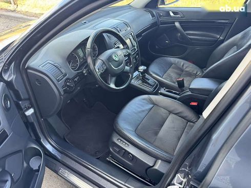 Skoda Octavia 2010 - фото 30