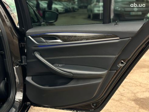 BMW 5 серия 2017 коричневый - фото 48
